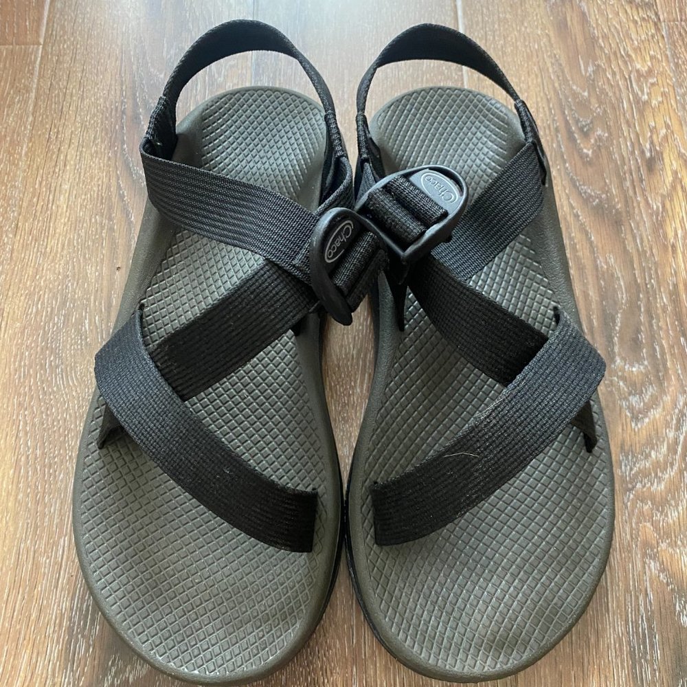 chaco Z/cloud men’s banded sandals size 10M, black